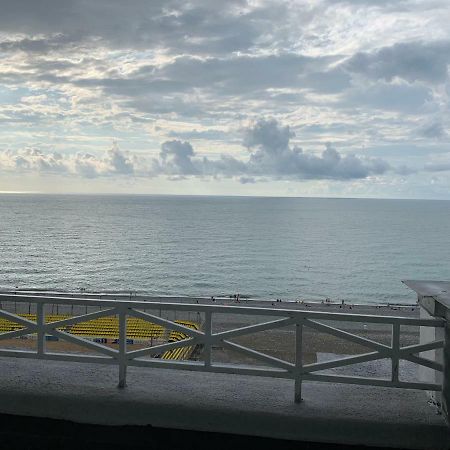 Tg Apartment Sea View Batumi Eksteriør billede