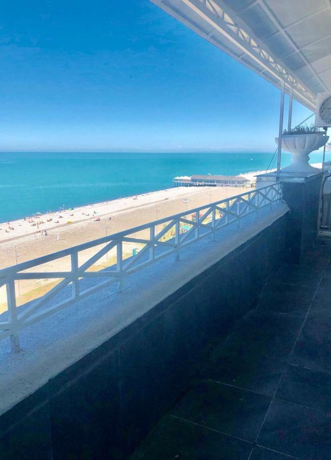Tg Apartment Sea View Batumi Eksteriør billede